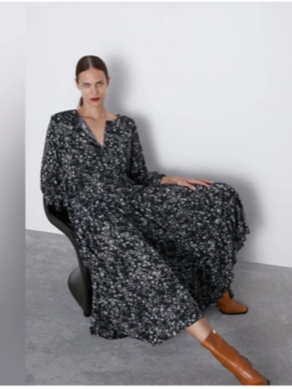 Zara Floral Black & White Midi Dress, Round Neck Button up front Tiered Medium